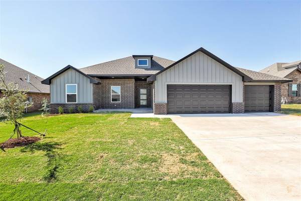 2020 W Flintlock WAY, Mustang, OK 73064