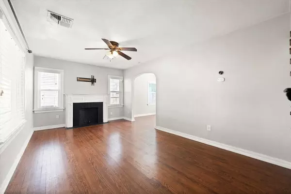 Oklahoma City, OK 73107,2428 NW 18th ST