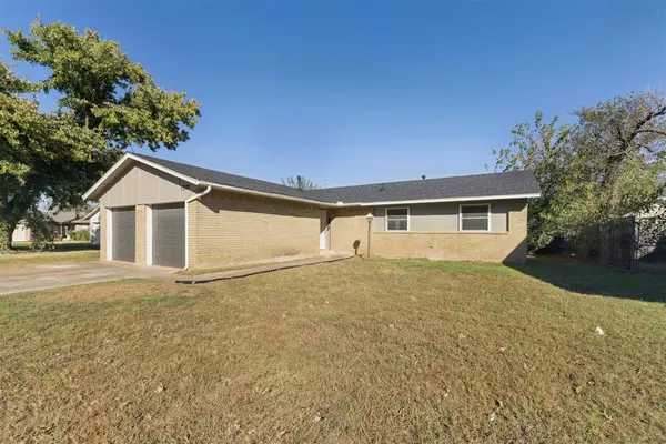 Norman, OK 73072,1333 Homeland AVE