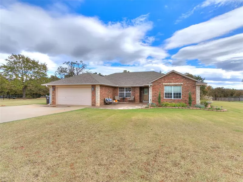 17809 Deer TRL, Mcloud, OK 74851