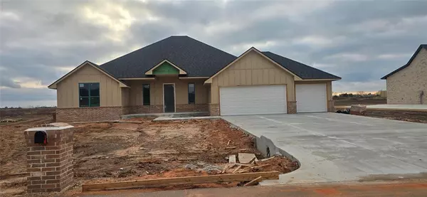 8484 Rip WAY, El Reno, OK 73036