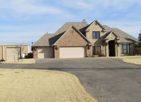 Weatherford, OK 73096,10052 Deer Creek RD