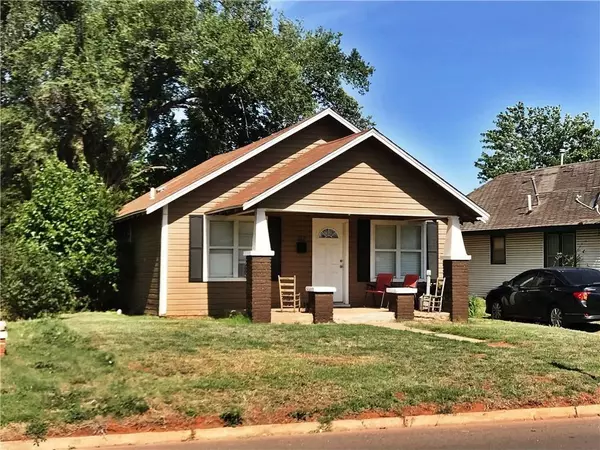 217 S Randall AVE, Elk City, OK 73644