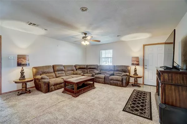 101 Overland CT, Shawnee, OK 74804