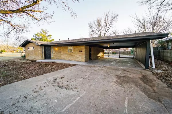 1404 Wisteria AVE, Duncan, OK 73533