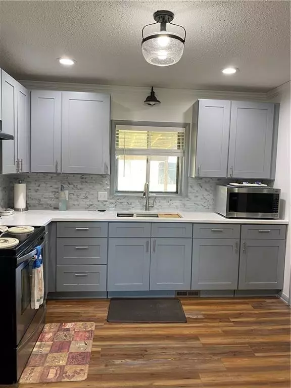 382078 E 1020 RD, Okemah, OK 74859