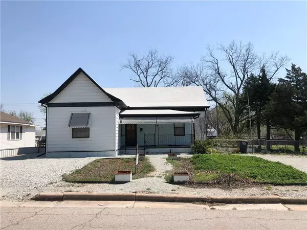 417 N Roosevelt AVE, Shawnee, OK 74801