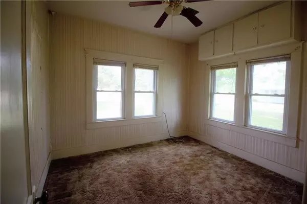 15809 S Rock Creek RD, Shawnee, OK 74801