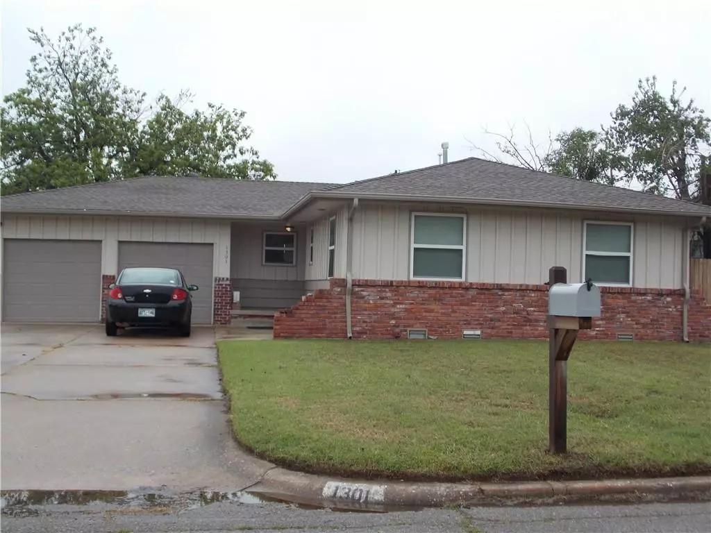 Yukon, OK 73099,1301 Allen ST