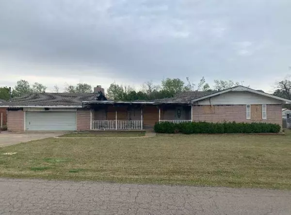 2290 Straight ST, Harrah, OK 73045