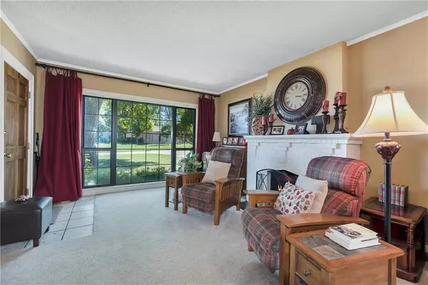 1303 W 2nd ST, Elk City, OK 73644