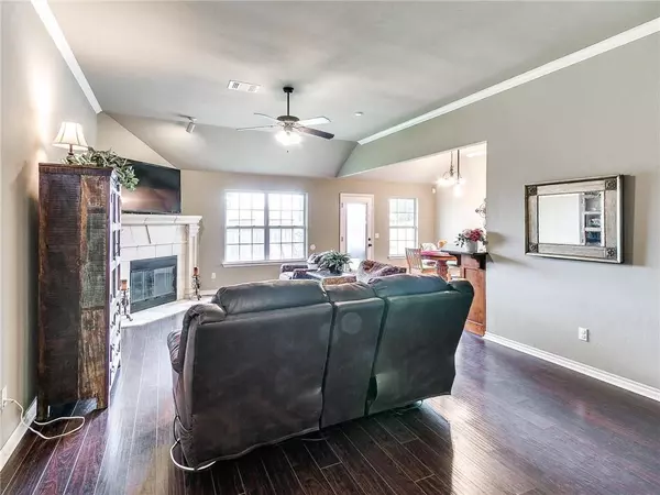 1415 Spoonwood DR, Norman, OK 73071