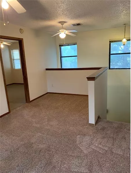 6037 NW 54th PL, Warr Acres, OK 73122