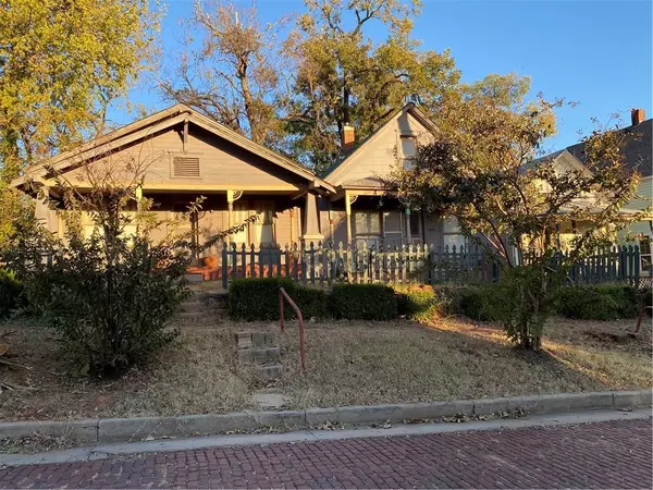 314 S 1st ST, Guthrie, OK 73044