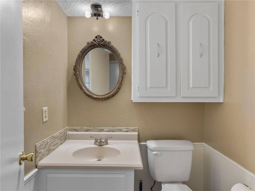 24004 Milfay RD, Depew, OK 74028