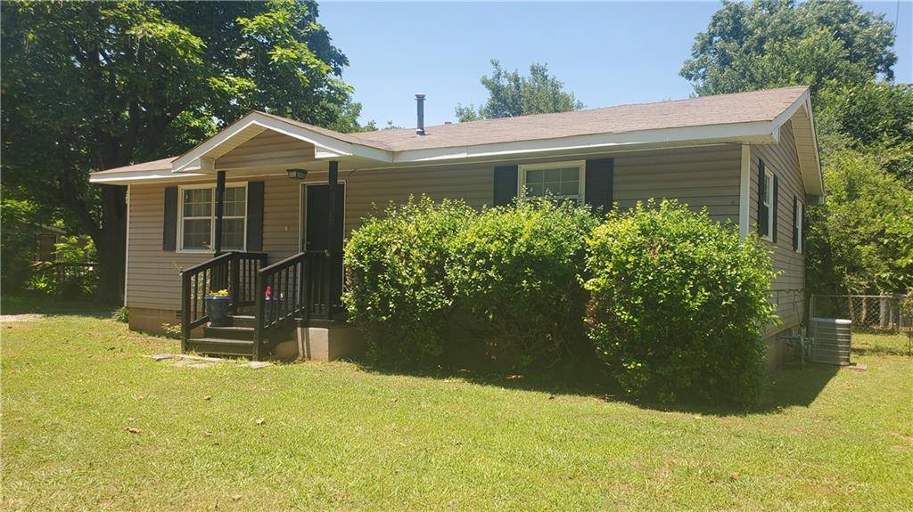 1004 E Creek ST, Wynnewood, OK 73098