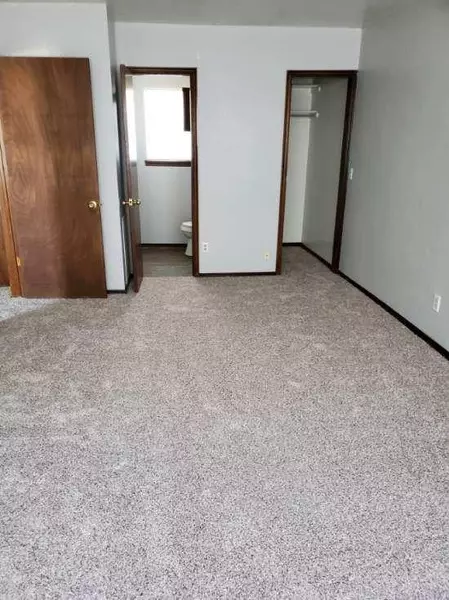 4608 SE 22nd ST, Del City, OK 73115