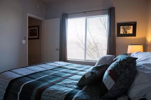 2200 Classen BLVD #6124, Norman, OK 73071