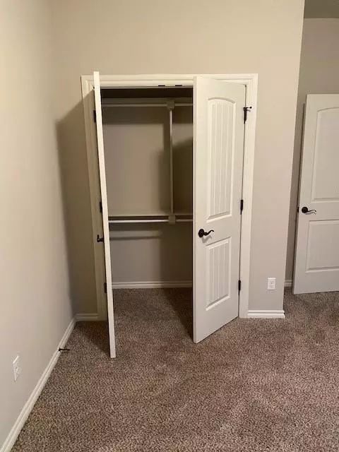 5125 Bluff VW, Guthrie, OK 73044