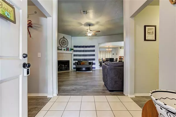 5504 SE 81st ST, Del City, OK 73135