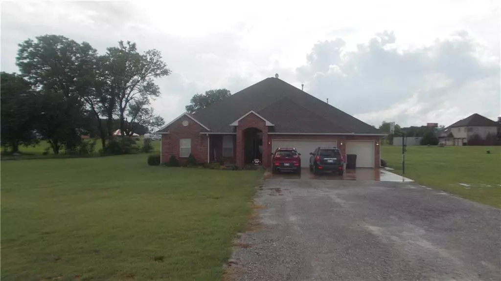 910923 Gerdes DR, Wellston, OK 74881