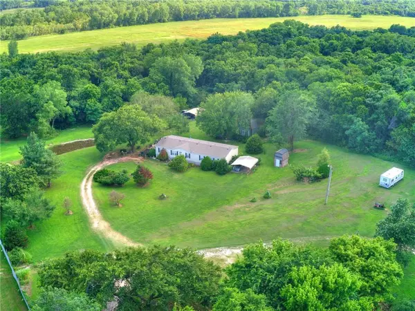 1531 E Farrall #B, Shawnee, OK 74801