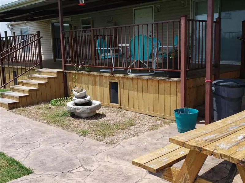 18129 N County Road 1530, Ada, OK 74820