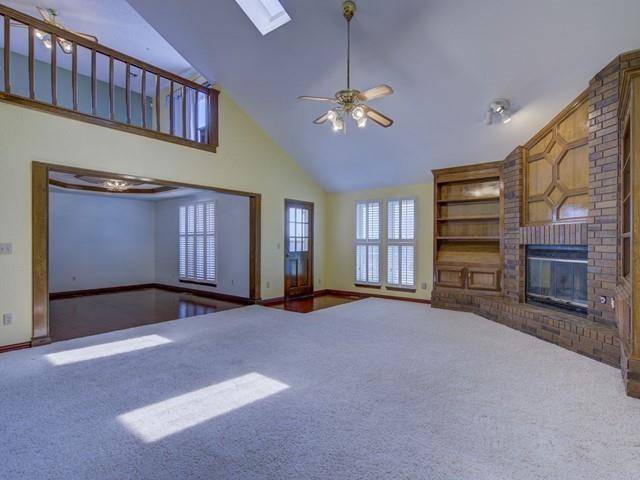 332 E Olympic DR, Yukon, OK 73099
