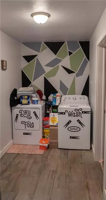 712 Holsey DR, Noble, OK 73068