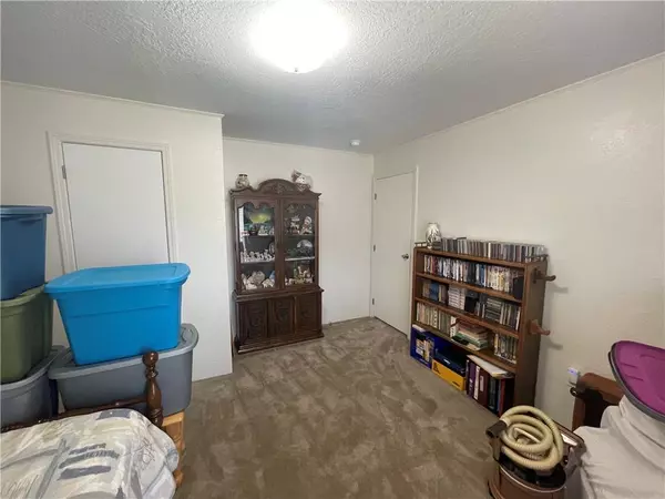 1195 Preston CT, Guthrie, OK 73044