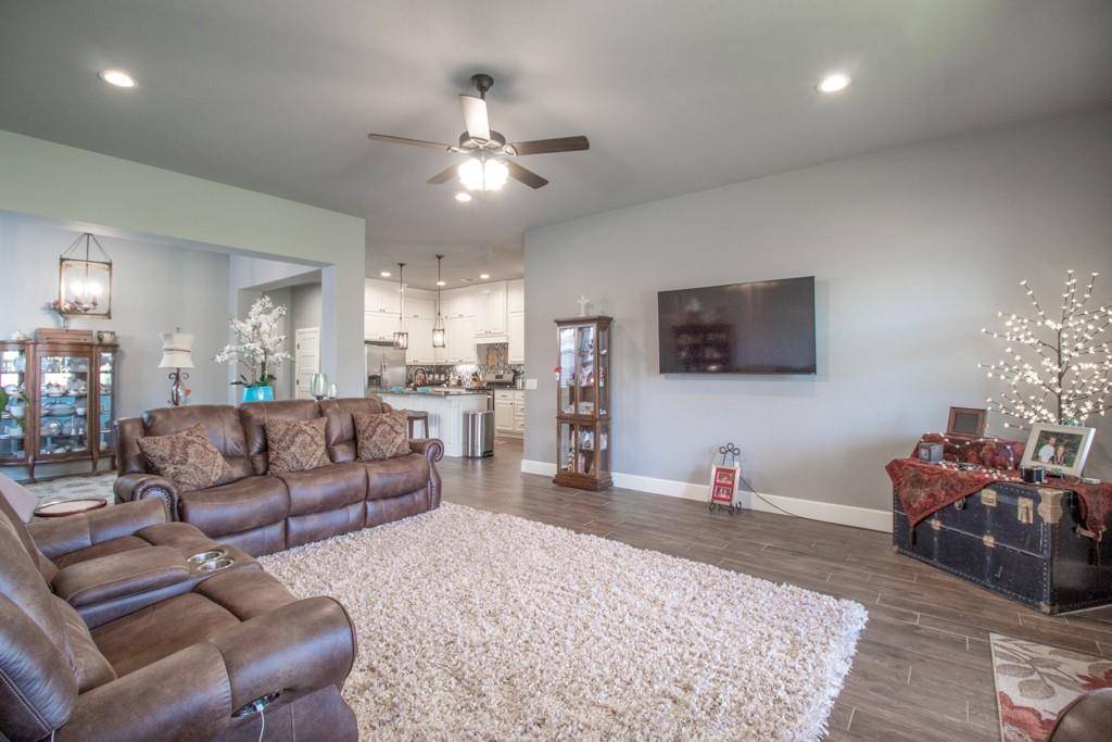 3429 Crampton Gap WAY, Norman, OK 73069