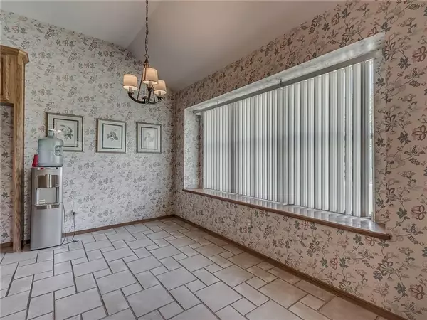 14824 Redbud LN, Piedmont, OK 73078