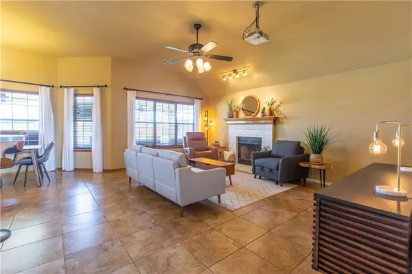 2742 NE Faint Ridge WAY, Piedmont, OK 73078