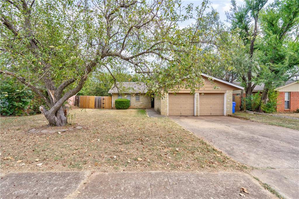 2611 Briarcliff RD, Norman, OK 73071