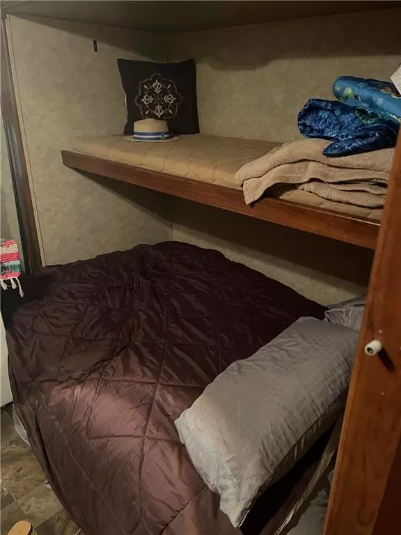 4323 Choctaw RD, Kingston, OK 73439