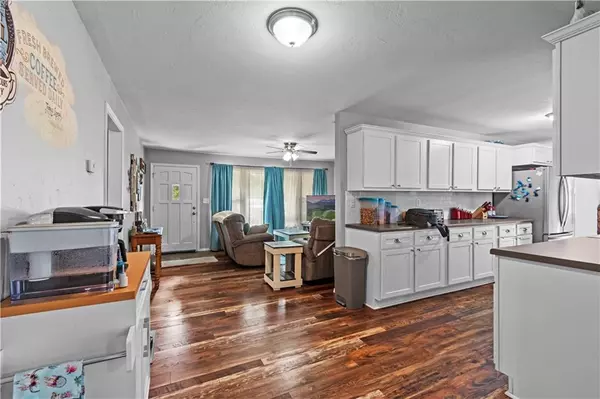 8101 NW 33rd ST, Bethany, OK 73008