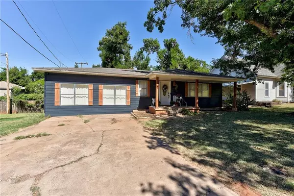 416 E College AVE, Guthrie, OK 73044