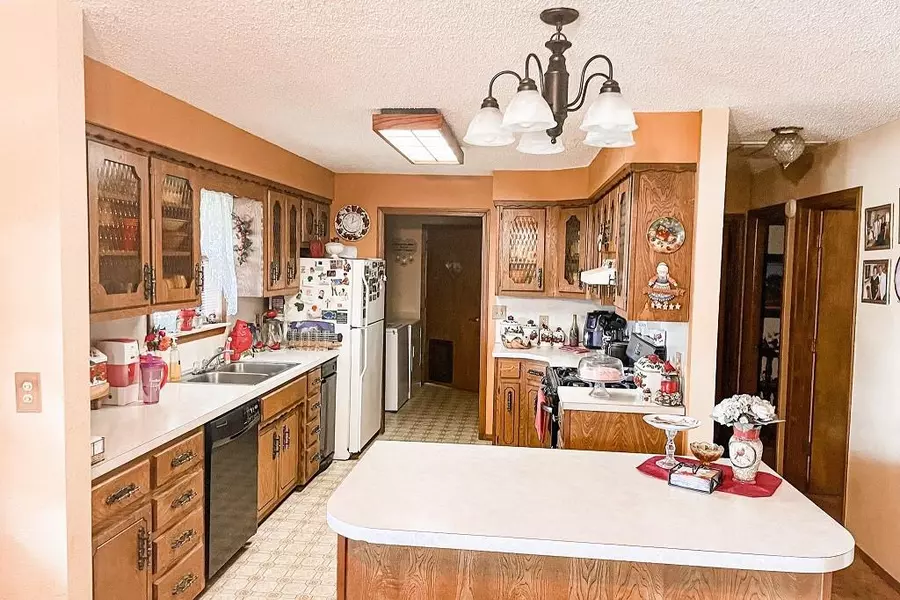 112345 S 4178 RD, Checotah, OK 74426