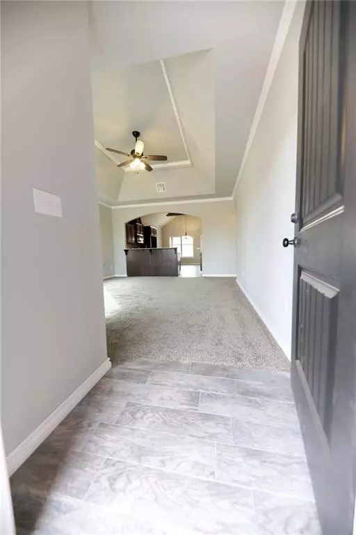 20566 Pioneer DR, Harrah, OK 73045