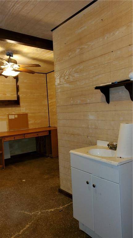 Asher, OK 74826,40084 Leo RD