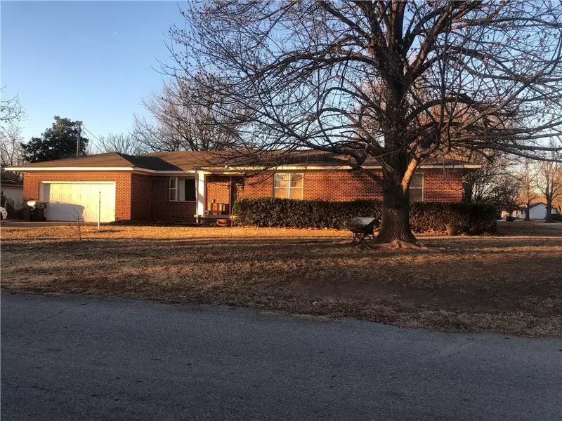 401 W Payne ST, Marlow, OK 73055