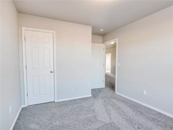 1109 Ironstone DR, Noble, OK 73068