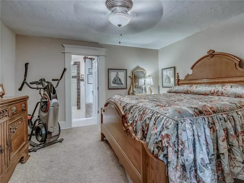 261378 E 950 RD, Geary, OK 73040