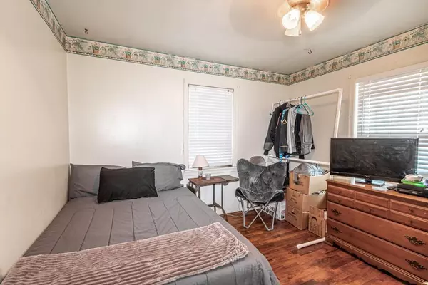 704 N Main ST, Elmore City, OK 73433