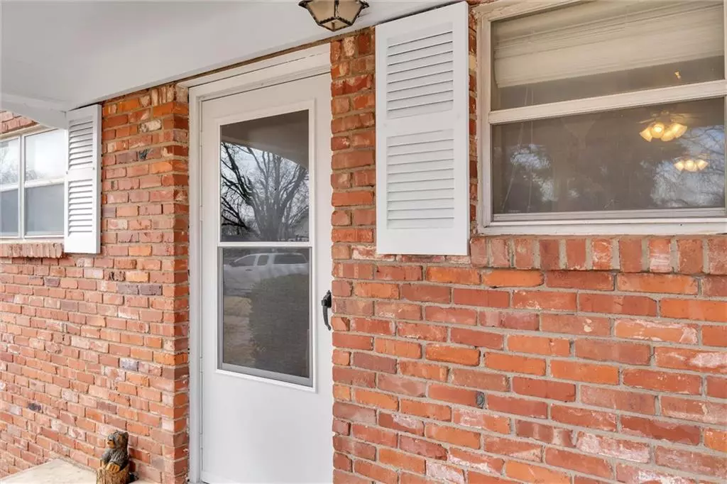 Erick, OK 73645,513 S Magnolia AVE