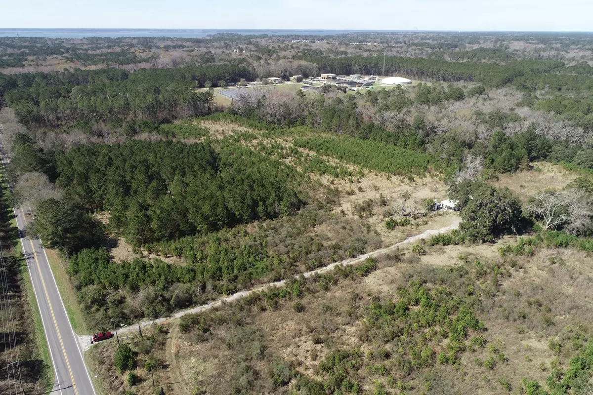 Port Royal, SC 29935,32 Grober Hill RD Road