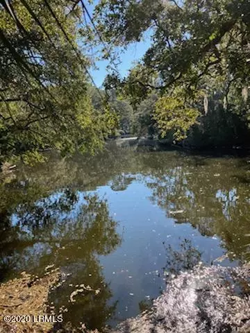 5 Lakeview LN Lane, Harbor Island, SC 29920