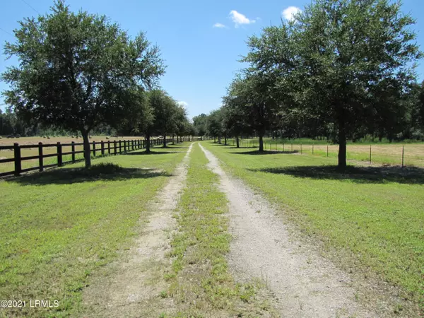 Cope, SC 29038,399 Field Crest RD Road