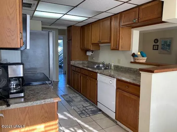 Fripp Island, SC 29920,125 Captain John Fripp Villa