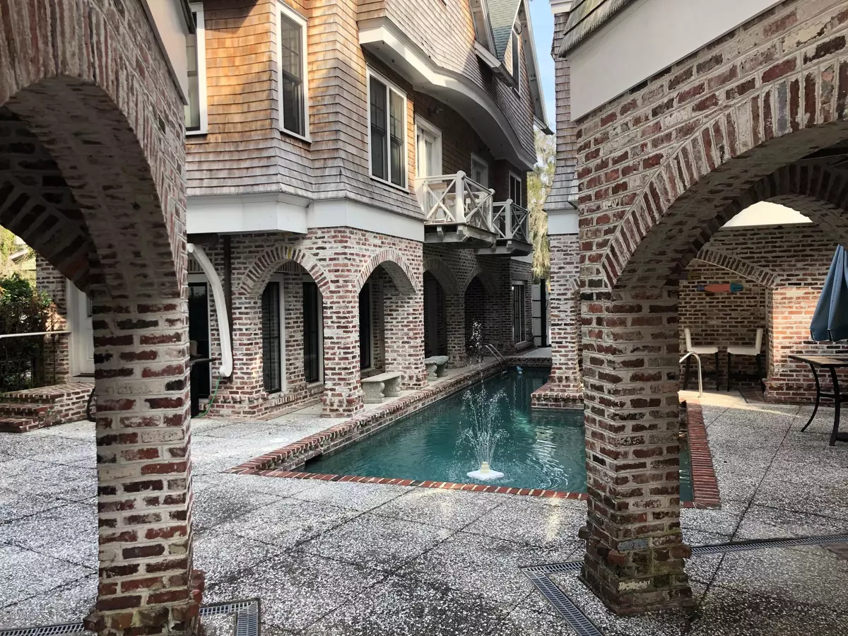 Port Royal, SC 29935,1614 Paris AVE Avenue